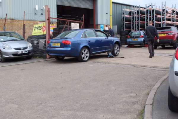 Part Worn Tyres 205/50/17.55/16.255/35/19.235/60/18.215/225/245/295/30/40/45/18/20/21/22 Winter Used - Image 10
